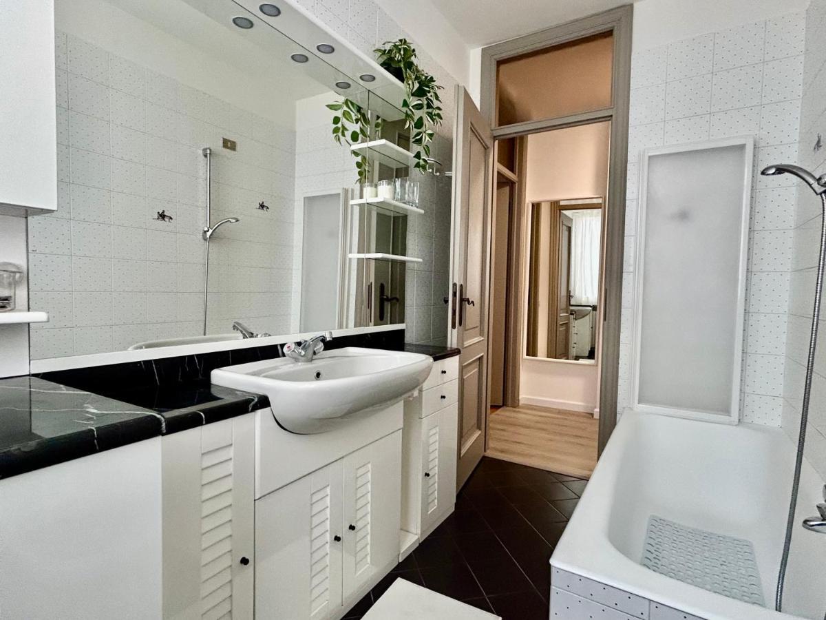 D-Place Apartment Piazza Duomo Крема Экстерьер фото