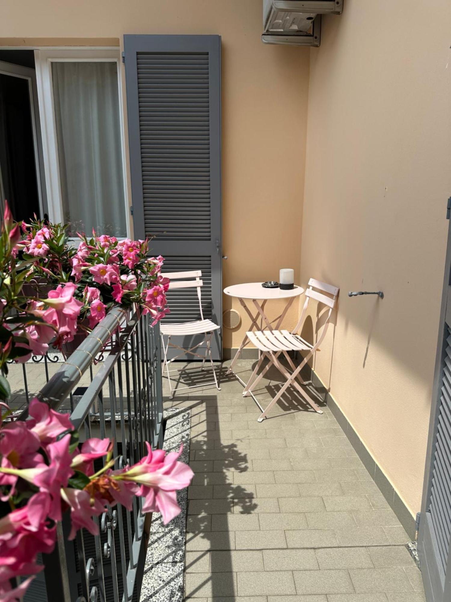 D-Place Apartment Piazza Duomo Крема Экстерьер фото